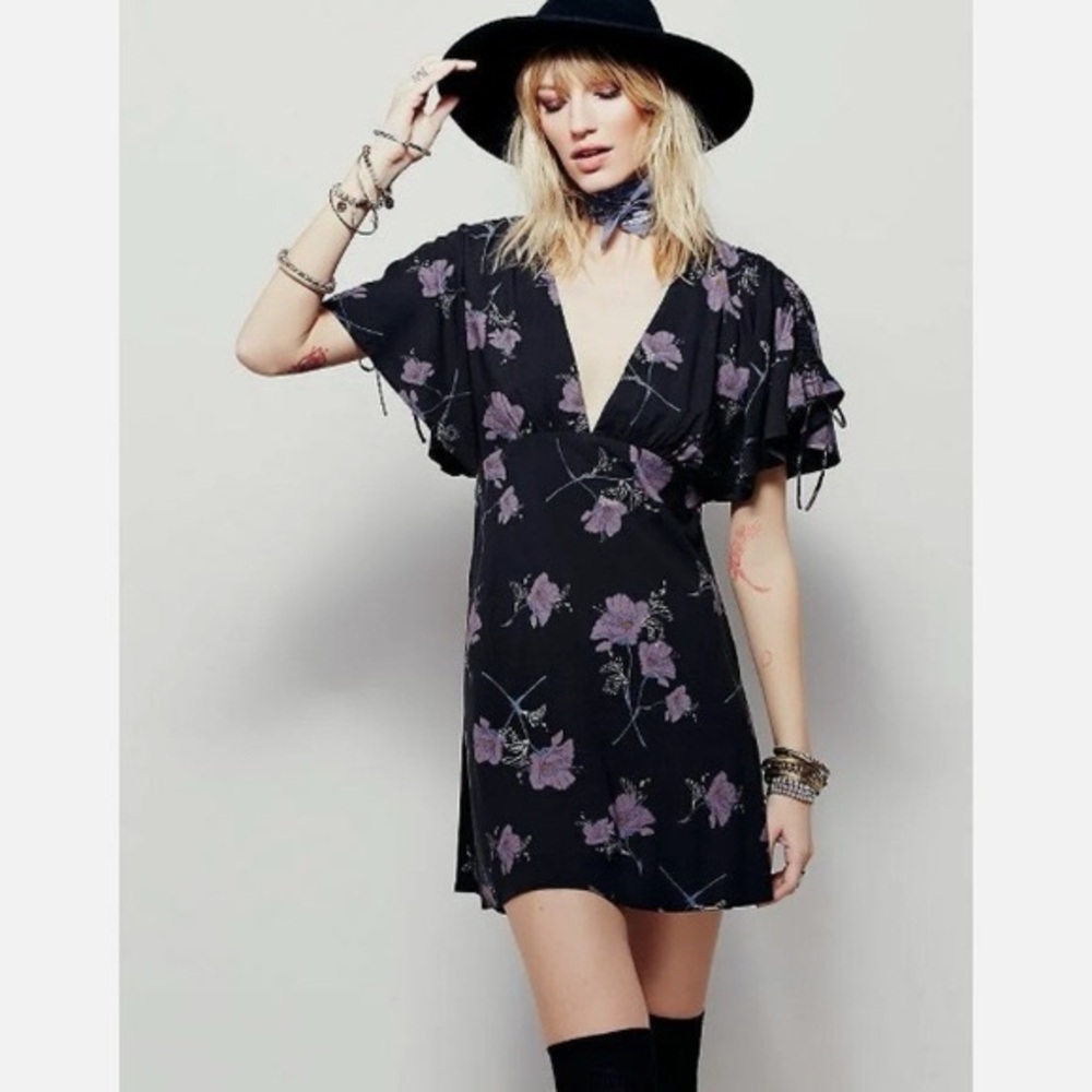 Free‎ People Melanie floral mini dress in black and purple